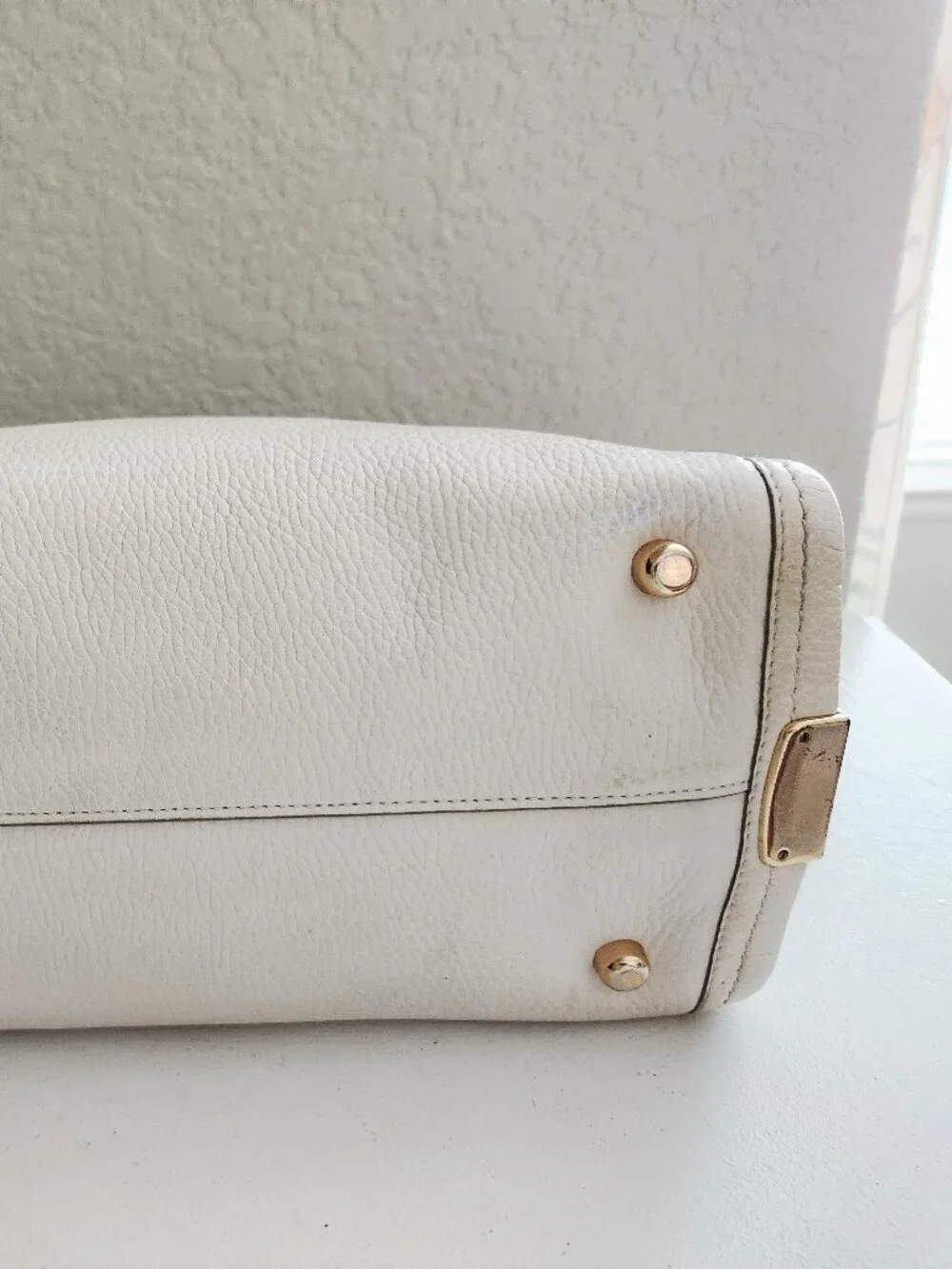 Coach Swagger White Leather Shoulder Bag Purse
